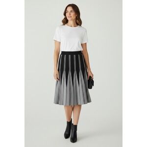 New R48D Geometric Chevron Knit Midi A-Line Skirt Black Grey White Size M